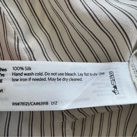 Eileen Fisher Women’s Silk Gray Striped Button Down Shirt Sz XS Minimalist - Picture 4 of 8